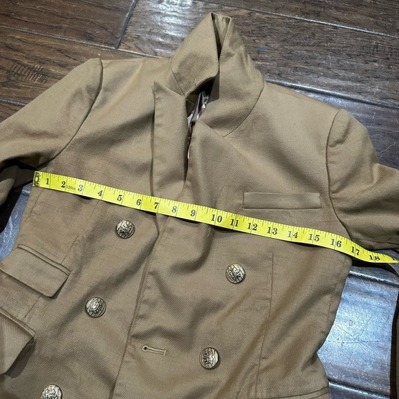 The Izzat Elegant Tan Double-Breasted Blazer size S - Picture 5 of 7